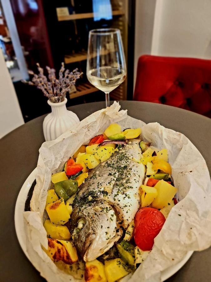Hotel & Restoran Dvorac Gjalski 제보크 외부 사진
