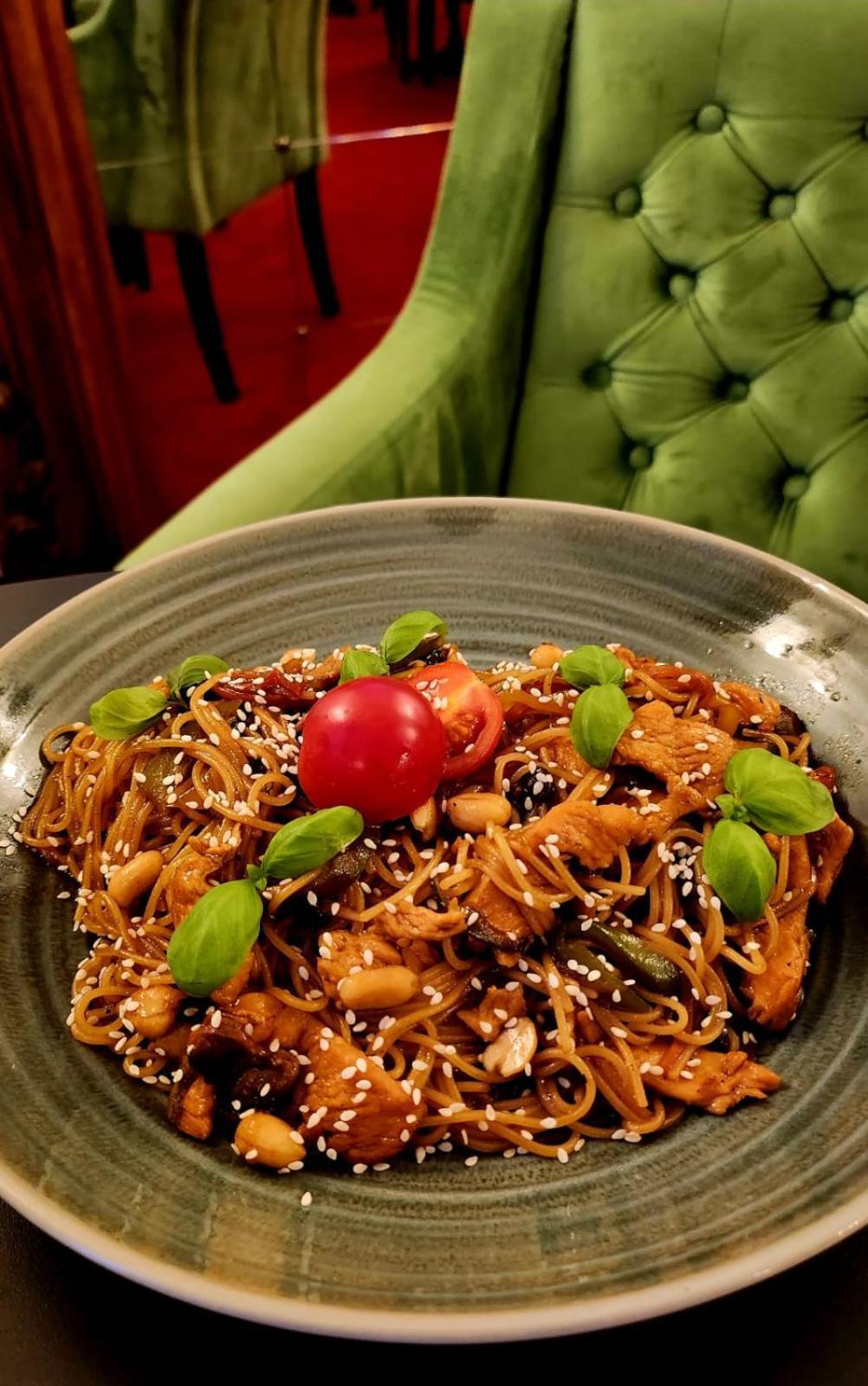 Hotel & Restoran Dvorac Gjalski 제보크 외부 사진